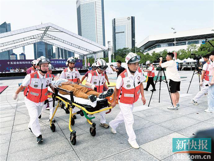 應(yīng)急立體化應(yīng)急演練顯身手！海陸空全方位護(hù)航