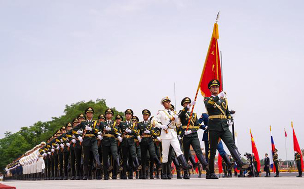 走近九三閱兵訓(xùn)練場 感受中國排面與力量