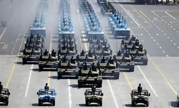 2025年九三閱兵震撼來襲！國產(chǎn)新裝備驚艷亮相！